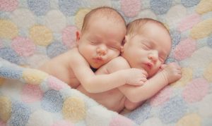 63_beautifulbabypicturestwins